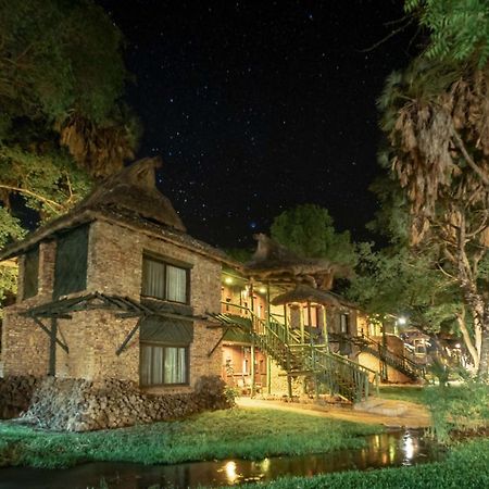 Sarova Shaba Game Lodge Archers Post Exterior photo