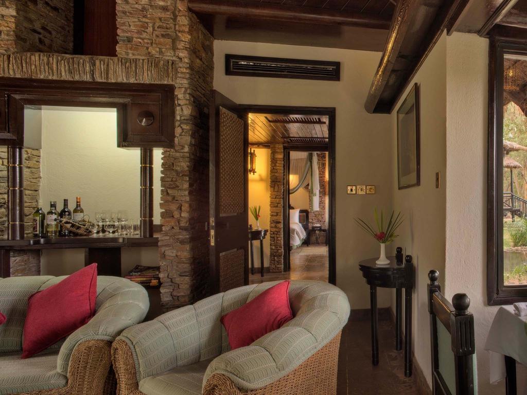 Sarova Shaba Game Lodge Archers Post Room photo
